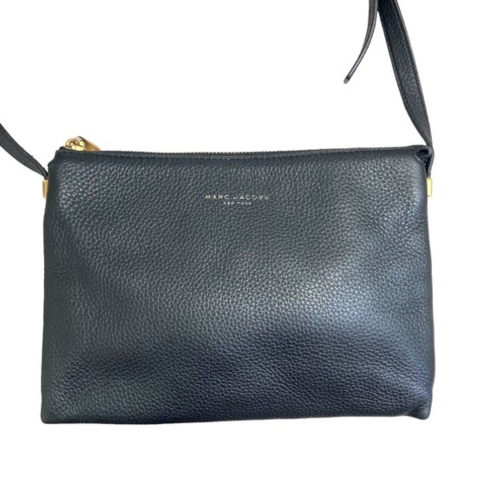 Marc Jacobs black pebbled leather crossbody bag